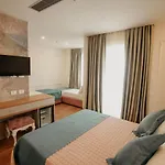 Hotel Martiness 4*