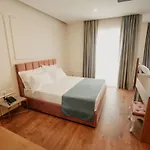 Hotel Martiness 4*