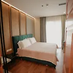 Otel Martiness Dıraç