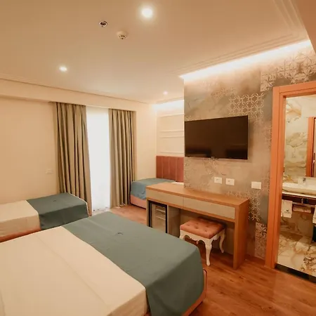 Martiness Hotel