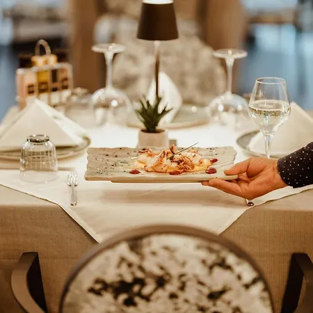 Martiness Отель