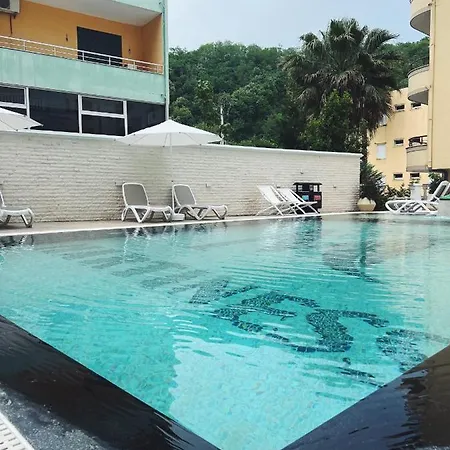 Martiness 4* Дуррес