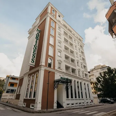 Hotel Martiness Durrës