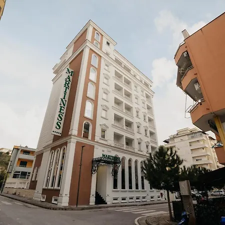 Martiness 4* דורס