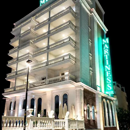 Martiness Hotel